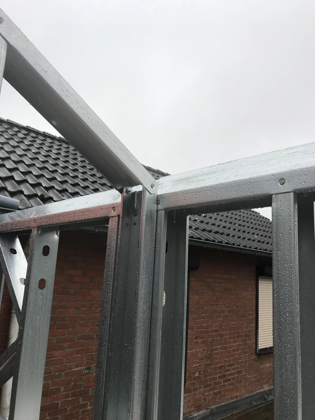 Staalframe uitbouw van een woonhuis in Asten, foto 4